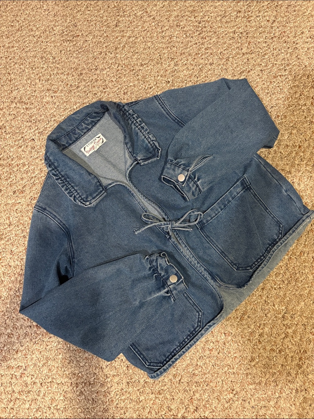 Denim jacket with tie
